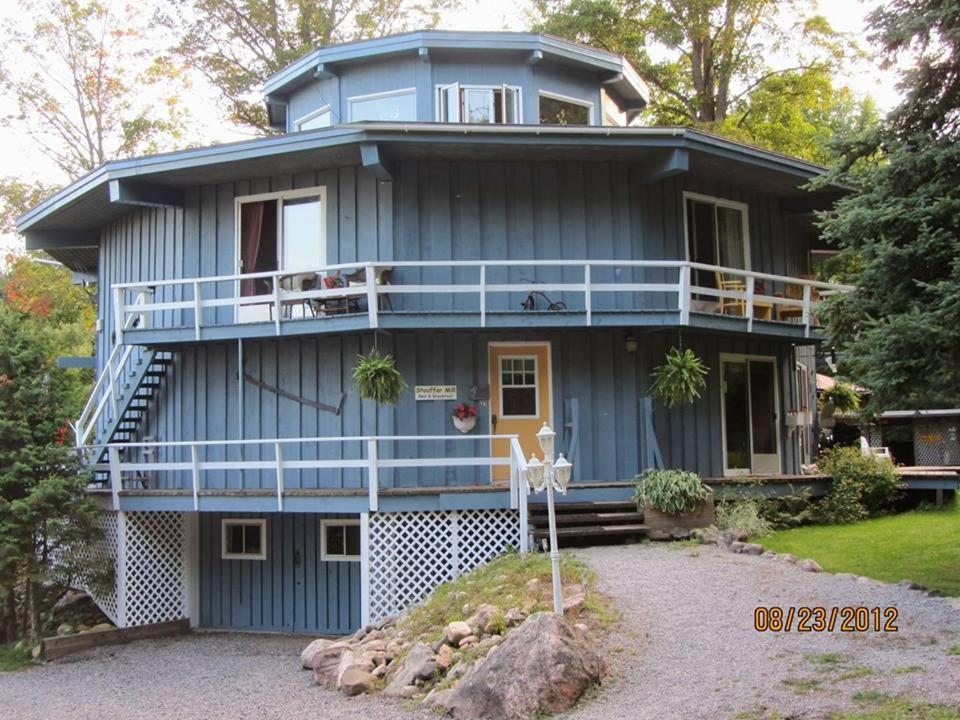 Stouffermill Bed & Breakfast Algonquin Highlands Buitenkant foto