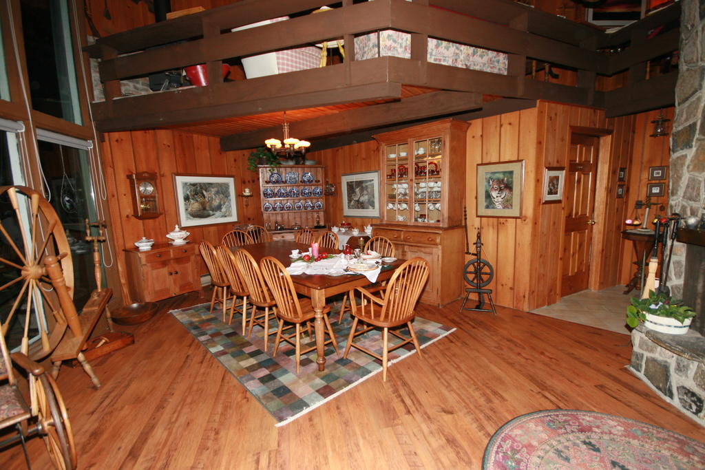Stouffermill Bed & Breakfast Algonquin Highlands Buitenkant foto